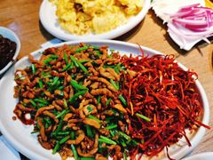 香辣肉丝-姥姥家春饼店(佳亿时尚广场店)