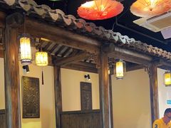 -聚汇三少·龙虾·中餐厅(莫邪路新天地店)