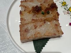 -景月阁空中食府(希尔顿酒店)