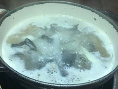 清炖黑鸡汤-黑鸡小馆(金源店)