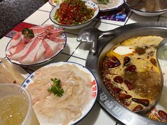 -喜悦小串丹东小黄牛海鲜烧烤大排档(民主广场店)