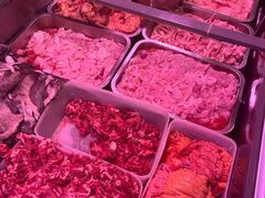 -周良天山牛杂城(天山路总店)