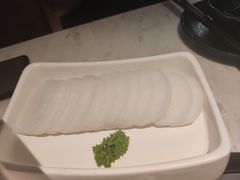 -左庭右院鲜牛肉火锅(浦江欢乐颂店)
