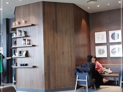 -星巴克(开封万达广场店)