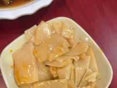 -金杨拉面王小吃面馆·牛三宝面·红烧牛肉粉