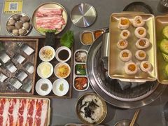 -围炉肉舍•炭烤活鳗•丹东海鲜烤肉(步行街店)