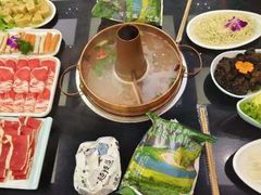 -蒙星月涮肚火锅城(宏运家园店)