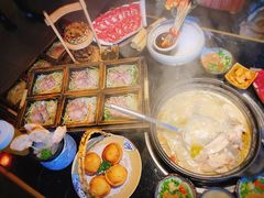 -小椒娘撒椒鱼火锅(三八广场店)