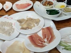 -桥香园过桥米线(国贸店)