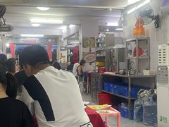 -花苑美食横琴生蚝火锅(拱北粤华路店)