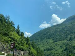 -狮子关旅游区