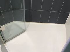 -汉庭(上海虹桥路地铁站店)