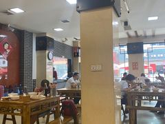 大堂-白家高记肥肠粉(总店)