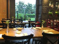 -新梅华·茶点餐厅(欧尚店)