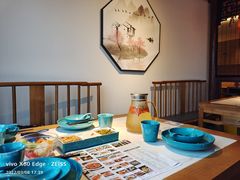 -荷塘秋月·本帮江浙菜(国权路店)