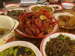 -冶建镜子·老南昌大排档·江西虾王(总店)