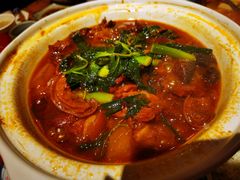 -野山舂·贵州现舂酸汤火锅(鸿通城店)