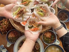 -包整·丝娃娃(一览甲秀楼风景店)