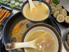 -汤宴·参须肚包鸡(南京路店)