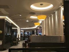 -必胜客(WOW中心城店)