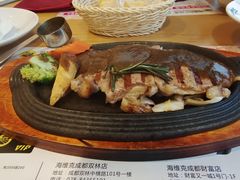 -海维克牛排馆HIGHWIC(右岸环宇坊店)