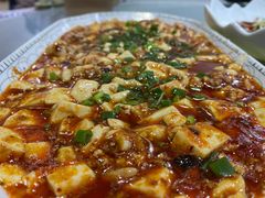 -洪霞餐馆