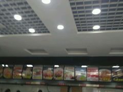 -众品香美食(三弓路店)