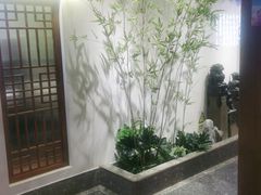 -呷湘厨·鱼汤捞饭·剁椒鱼头·辣椒炒肉(国家会展中心店)