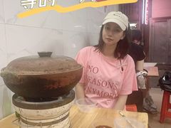 -威邵鸡煲(西华路总店)
