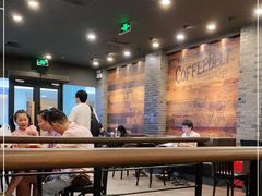 大堂-星巴克(南京江宁弘阳家居店)