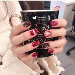 -Pink You美甲洗眉纹绣定制中心