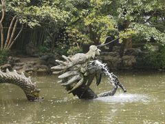 -汇龙潭