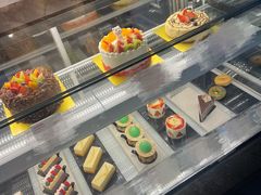-白天鹅宾馆·美食屋
