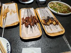 -鸿宇海鲜烧烤(红海新区店)