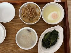 -雪梅月子中心(华侨城店)