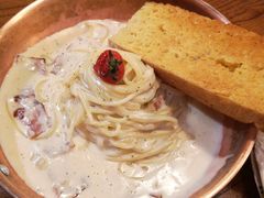 -I HOLIC艾豪丽披萨(KKone店)