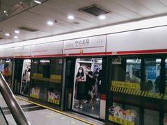 -中山北路(地铁站)