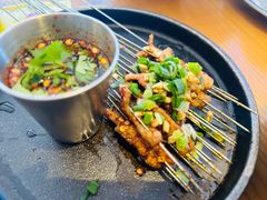 -包整·丝娃娃(一览甲秀楼风景店)