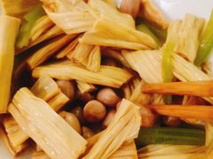 芹菜花生腐竹-南门小馆·清真(国贸商城店)