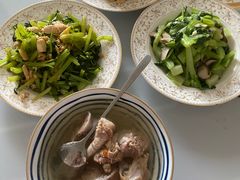-爱的果实月嫂育婴师(世纪东方店)
