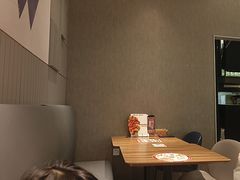 -必胜客(燕郊永旺店PHDI店)