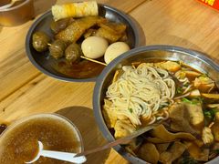 -柳州肥姨妈大骨螺蛳粉(江宁万达店)