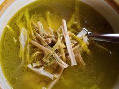 土鸡煲-阿巧茶庄