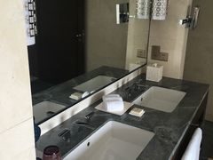 -舟山希尔顿酒店