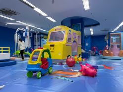 -孩子王童乐园(马群店)