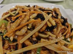 鱼香肉丝-东四民芳餐厅(世茂工三店)