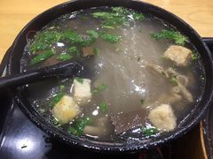 鸭血粉丝汤-百年尹氏汤包(湖南路狮子桥店)