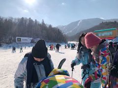 -亚布力新体委滑雪场