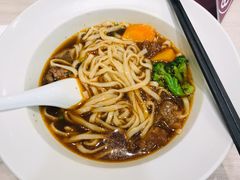 金牌半筋半肉面-康师傅私房牛肉面(马泉营奥莱店)