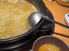 -一朵菌·野生菌探索家火锅(南亚店)